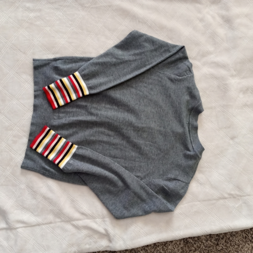 Gray cropped cardigan